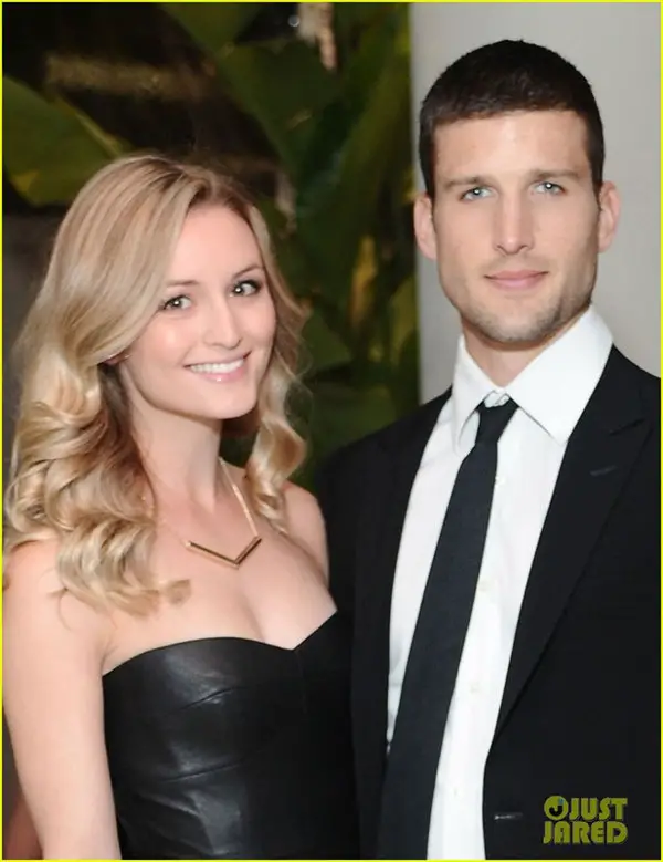 Parker Young Girlfriend, Gay, Dating, Married Status